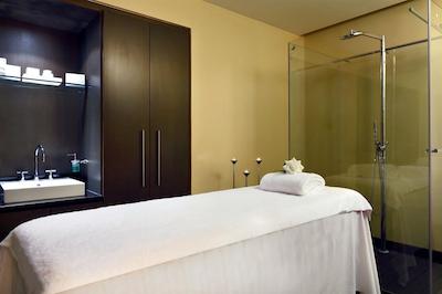 د وستین پالاس میلان