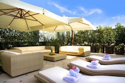 د وستین پالاس میلان