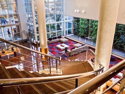 کاسار بوسینز ماناوز