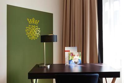 استیجنبرجر هتل دورینجر هف