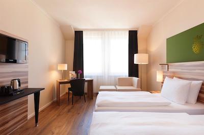 استیجنبرجر هتل دورینجر هف