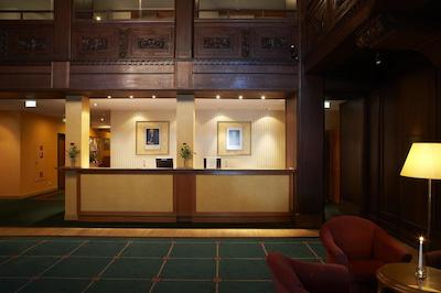 استیجنبرجر هتل دورینجر هف