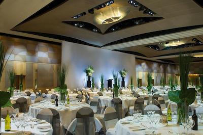 د وستین اسیدنی