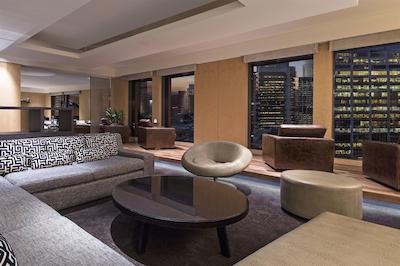 د وستین اسیدنی