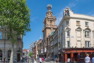 امبا هتل چارینگ کرز