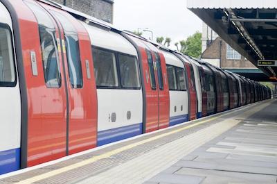 امبا هتل چارینگ کرز