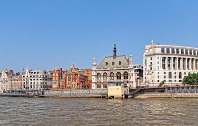 امبا هتل چارینگ کرز