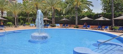 سُل پلکانز اُکاز