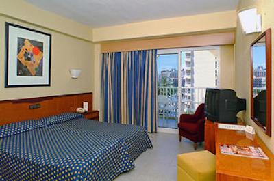 سُل پلکانز اُکاز