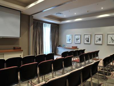 هلید این جهانسبورگ-رسبانک