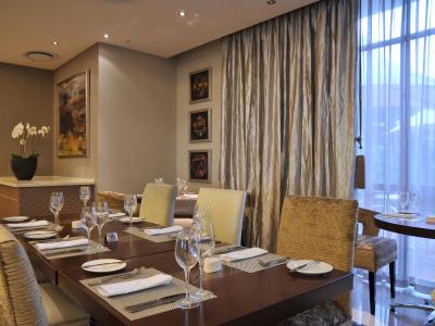 هلید این جهانسبورگ-رسبانک