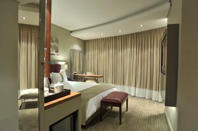 هلید این جهانسبورگ-رسبانک