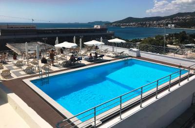 اُسینیز هتل