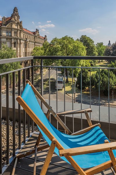 متل اُن درسدن-پالیسپلاتز