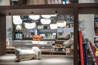 متل اُن درسدن-پالیسپلاتز