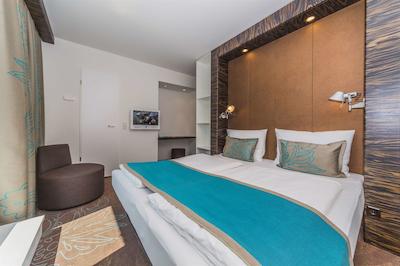 متل اُن درسدن-پالیسپلاتز