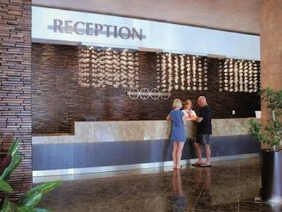 لتی دالچه ویتا سان شاین ریزورت