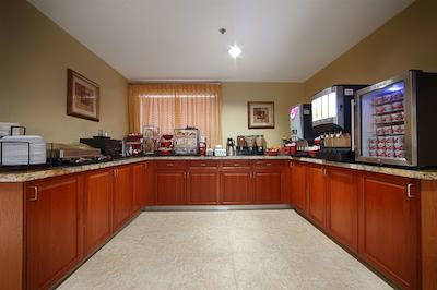 بست وسترن فرت لاودردال آیرپرت/کرویس پرت