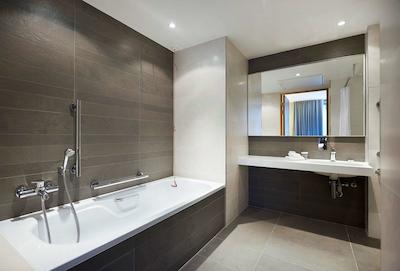 دوبلتری بای هیلتون لندن-تور اُف لندن