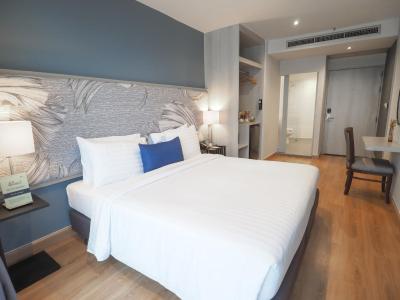 اورگرین پلیس بانکوک