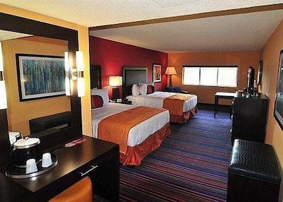 ککو کی هتل اند واتر ریزرت