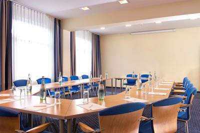 تریپ بای ویندهام لوبک اکوامارین