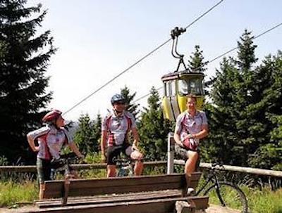 هاوز ویر جاهرسزیتن این هاهننکلی ام اسی