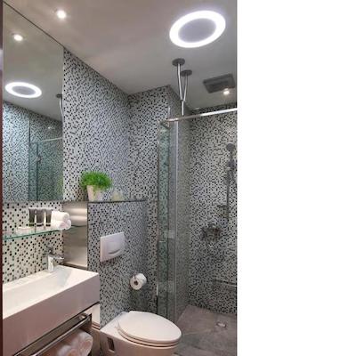 مودنا بای فریزر پوتو شانگهای