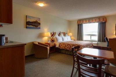 سرویس پلاس اینز اند سویتز