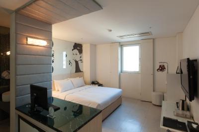 بنیکیا هتل اکاشیا