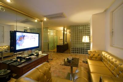 بنیکیا هتل اکاشیا