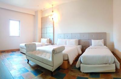 بنیکیا هتل اکاشیا