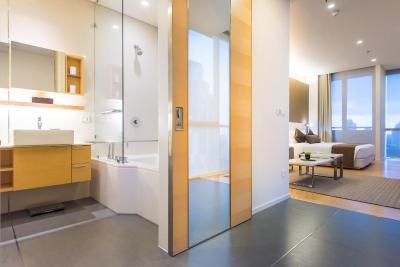 سامرست سوخومویت تونگلور بانکوک