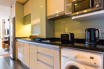 سامرست سوخومویت تونگلور بانکوک