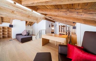 ماتهیل بوتیک هتل