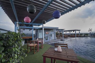 د فرن هتل جیپور