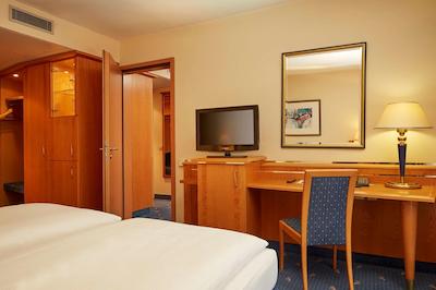 ه- هتل ماگدبورگ