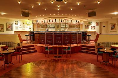 ه- هتل ماگدبورگ