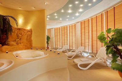 ه- هتل ماگدبورگ