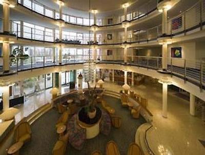 ه- هتل ماگدبورگ