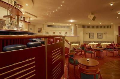 ه- هتل ماگدبورگ