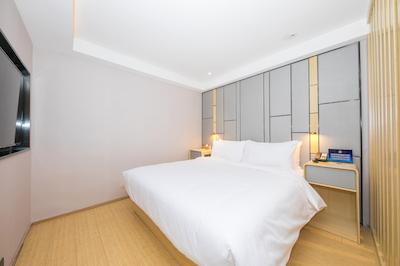 پیائو هوم این بیجینگ گومائو ایست