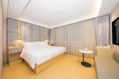 پیائو هوم این بیجینگ گومائو ایست