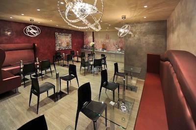 مرکور پاریز باستیل ماریز هتل