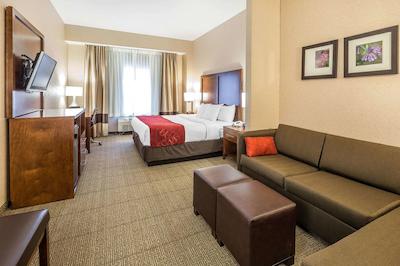 کمفرت سویتز انچراج آیرپرت