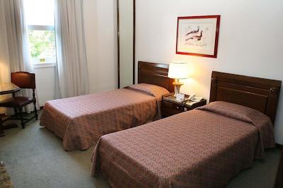 ترپیکال ماناوز اکریزرت