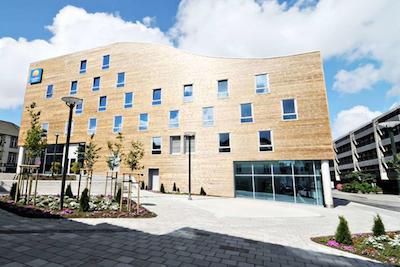 کمفرت اسکوار