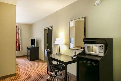 کمفرت این اند سویتز نرد