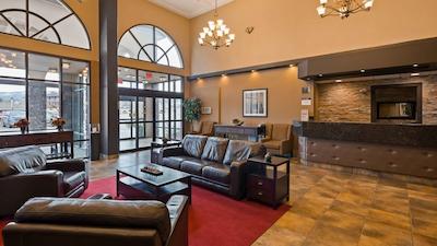 بست وسترن پلاس کاملوپز هتل