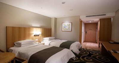 بست وسترن پرمیر گورو هتل